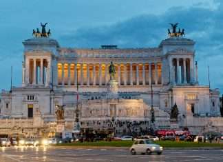 Piazza Venezia Rome